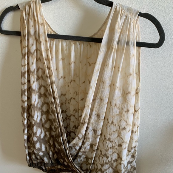 100% Silk open back shirt - Picture 2 of 3